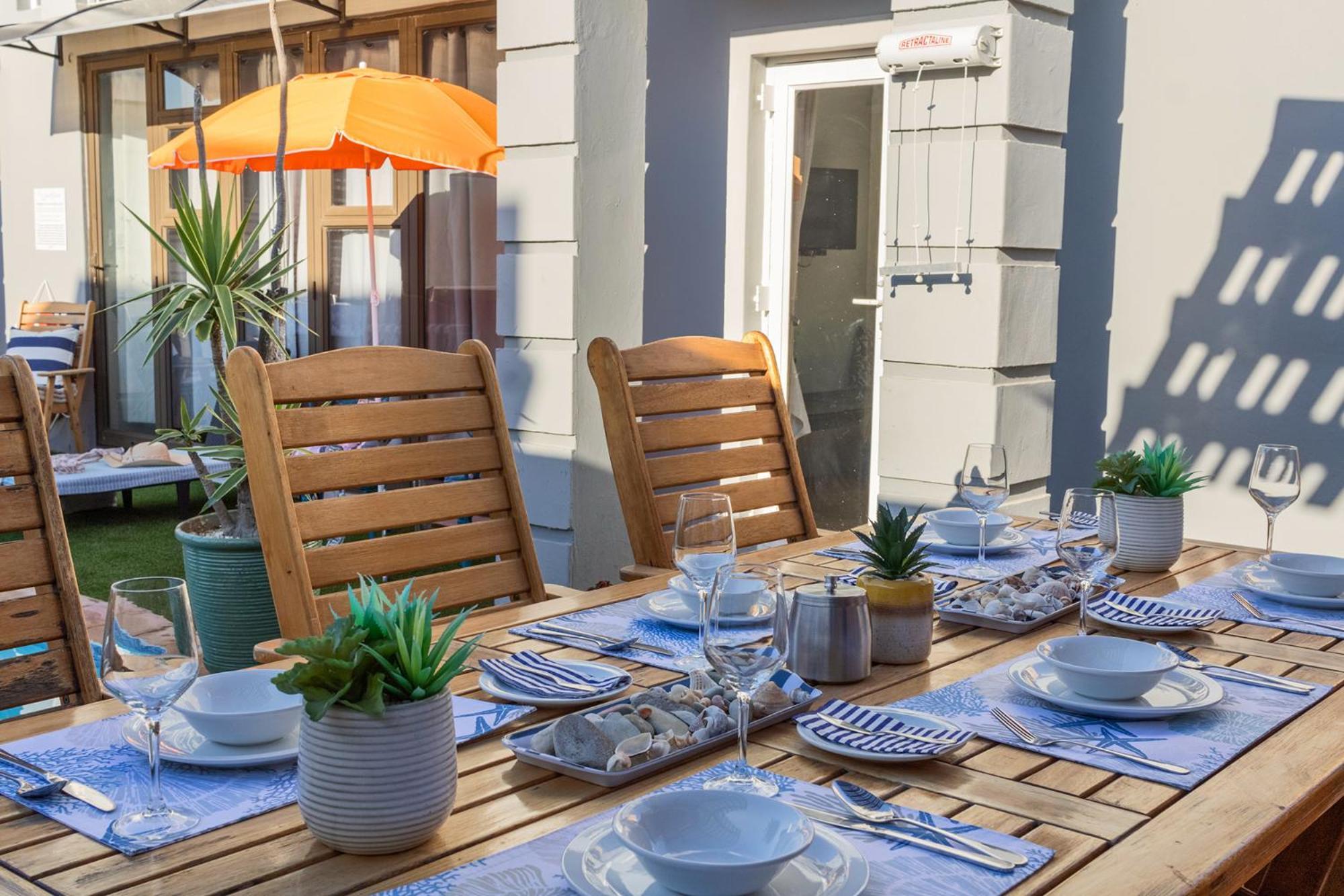 The Sandcastle Guesthouse - Melkbosstrand Exterior photo